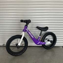 Детский комплект колёс и рамы ТТ 5008 12 радиус фиолетовый