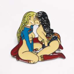 Значок “Superhero women”