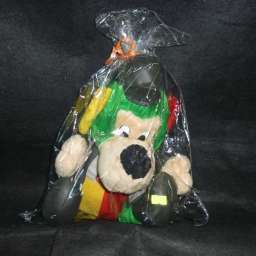 Мягкая игрушка Собака зеленая в пиджаке и кедах 18х25см