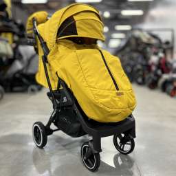 Прогулочное детское 4-х колесное шасси Babalo 2022 NEW Classic с муфтой Жёлтый текстиль чёрная рама
