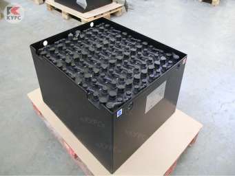 Тяговая свинцово-кислотная аккумуляторная батарея 40х5PzS350 для электрокаров