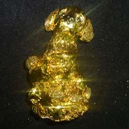 Сувенир золотая собака 1⁄2 5х9см