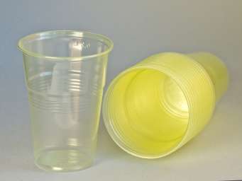 Пластиковый одноразовый стакан “Стандарт”, 200 мл, 100 шт/уп, лимонно-желтый (4200 шт)