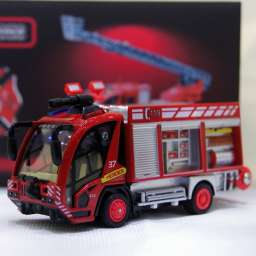 Радиоуправляемая пожарная машина City Hero 1:87 -  -