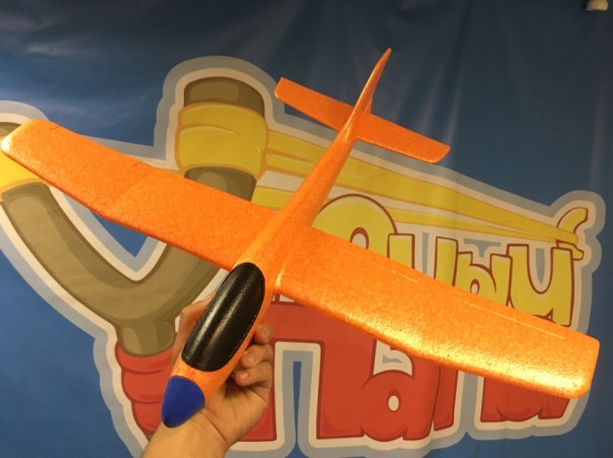 Большой свободнолетающий метательный самолет со сдвигающимся хвостовым оперением EPP (оранжевый) -