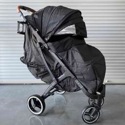 Прогулочное детское 4-х колесное шасси YOYA PLUS pro 2020 Черный текстиль полный комплект