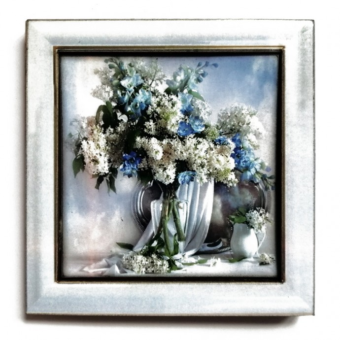 Магнит “Картина с цветами в рамке” 8х8см
