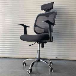 Кресло офисное Y6 черный текстиль