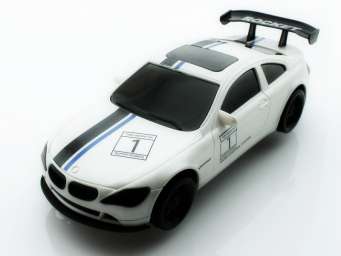 Радиоуправляемая спортивная машина BMW 6 в ассортименте 1⁄18 + свет -