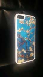 Чехол Soft-touch  для iPhone 5/5s с ювелирной смолой. Коллекция “Цветы”  Арт.503(белый)